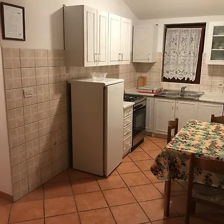Apartment Ema