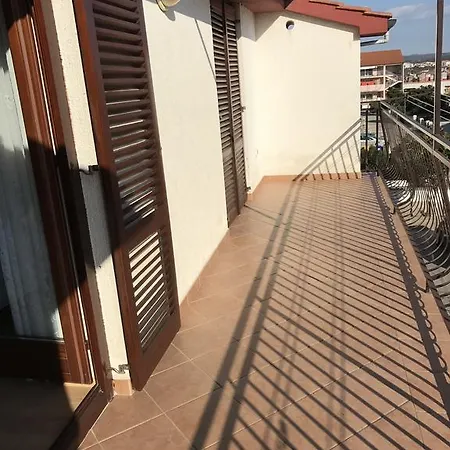 Ema Apartment